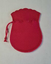 Imagem de Saquinho de Suede Vermelho 300 - G (9 x 12 cm) Pacote com 10 unidades